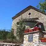 Casa de hóspedes Kutsinska House