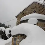 Casa de hóspedes Kutsinska House Progled