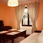 Kutsinska House 4* Progled