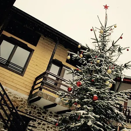 Pensiune Kutsinska House 4*