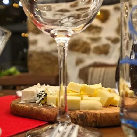 Kutsinska House Affittacamere 3*