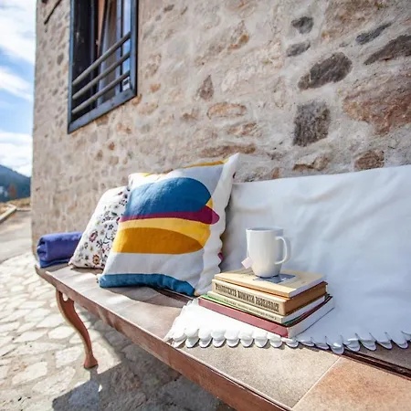 Kutsinska House 4* Progled